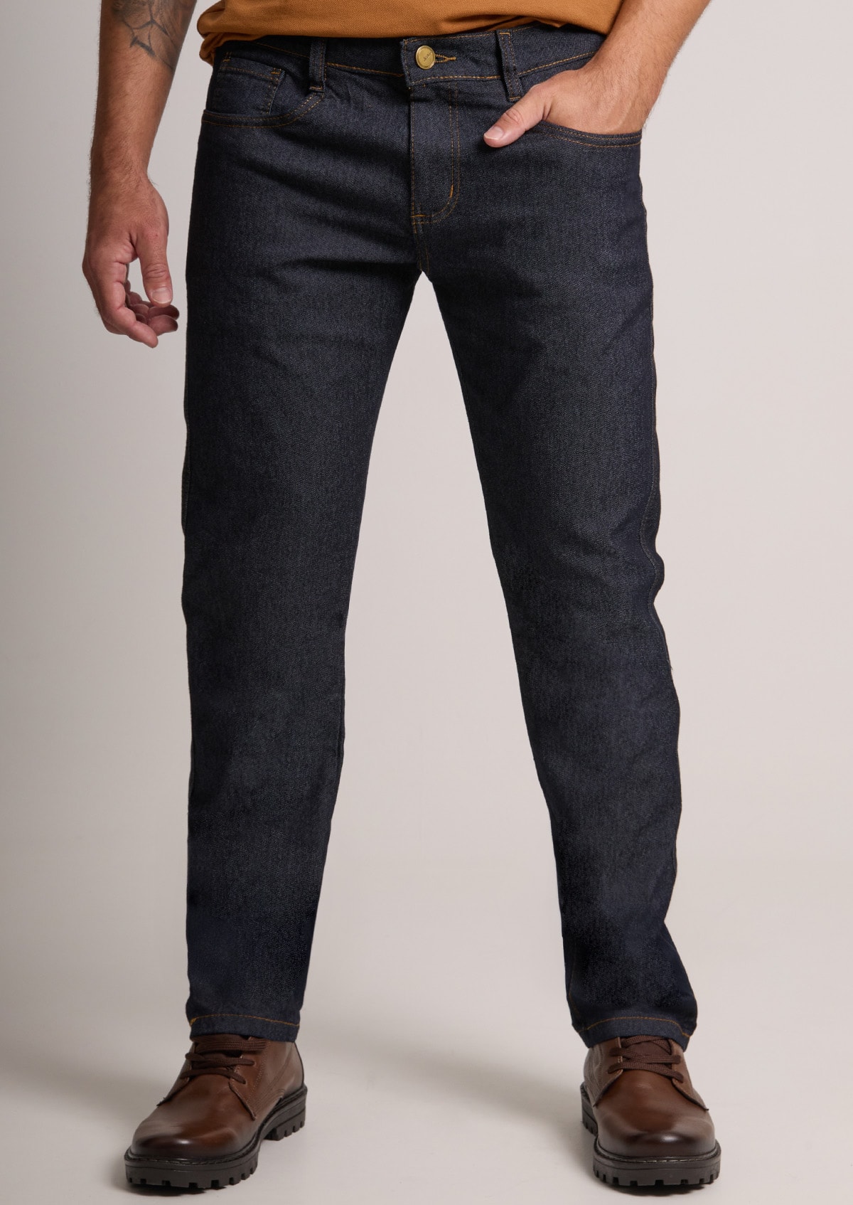 image_8c81300c-f62e-419d-99c4-1e6d48f89009