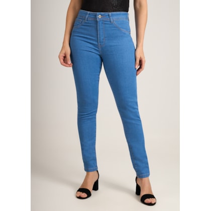 image_fe88ba75-46eb-401e-a75d-71f31175b7cd