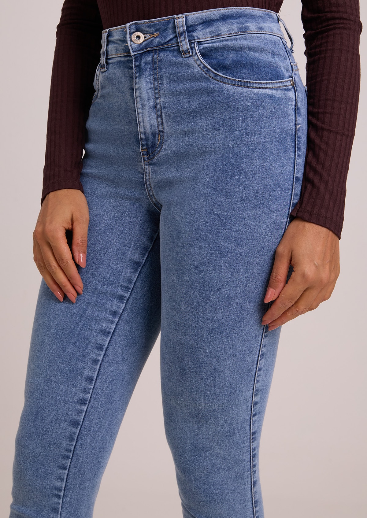 image_b805e02e-62f8-49eb-b17f-170ca135e46e