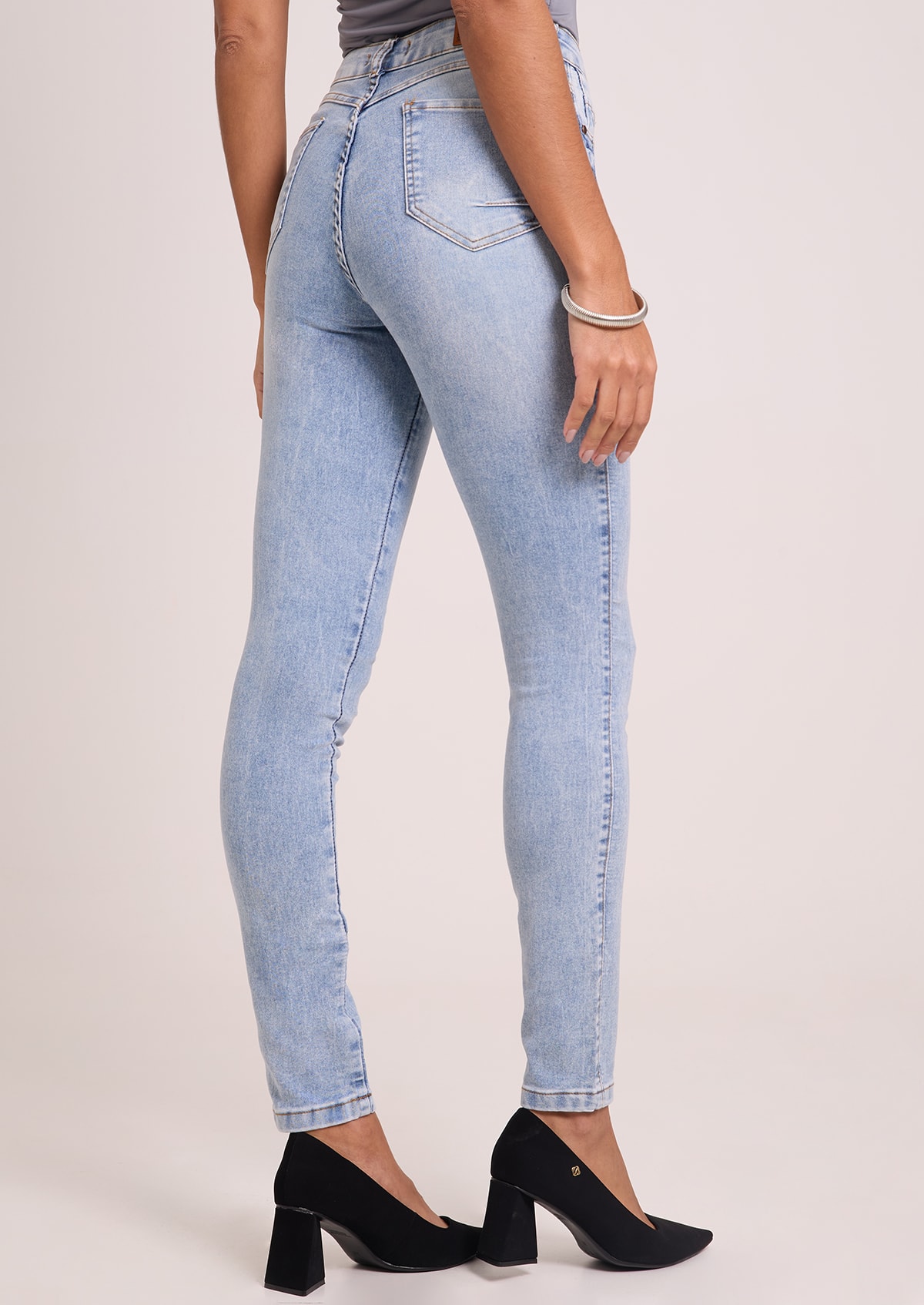 image_0a4da291-ec31-4a27-9885-eb00dc9921c9