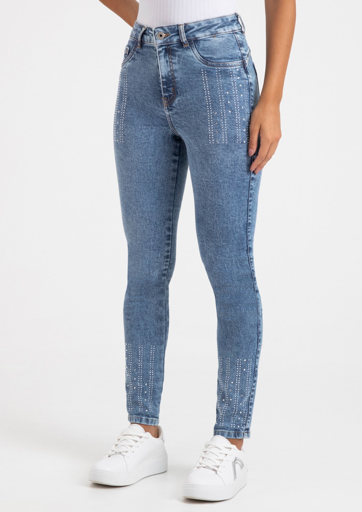 image_86ac8c1d-8ea9-49af-83ce-e95376197277