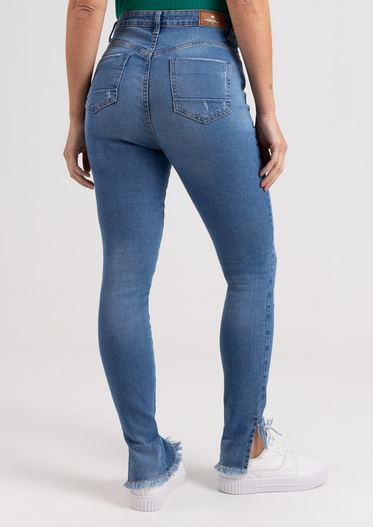 image_d04ca2c3-48e0-4e1d-8554-f10cea1a199b