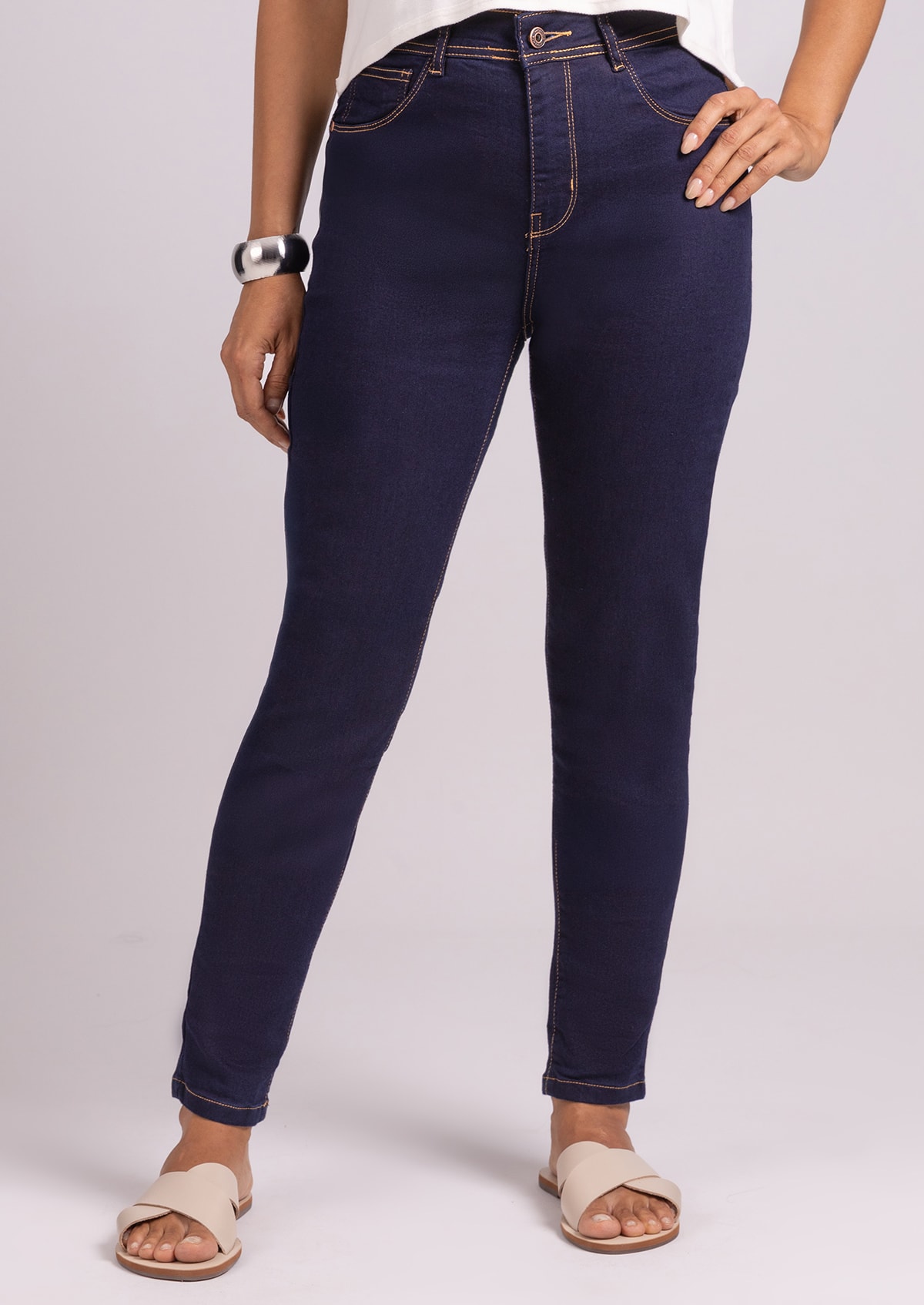 image_69d6ac13-94e0-46fc-b1fc-18cf92f2f98d