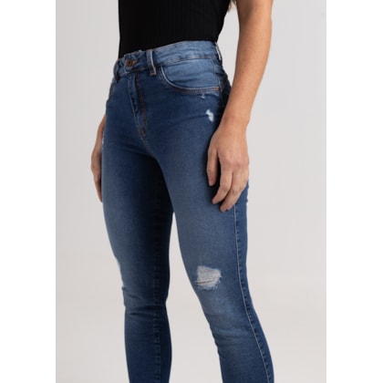 image_63e9fdd3-c49a-44ed-9049-f3a2c48b8b7d