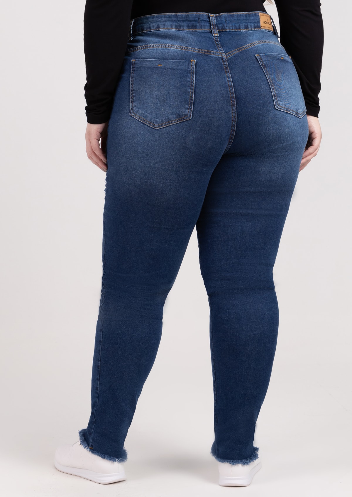 image_5addd683-ff95-4e8b-8a41-f1c13c6b8b57