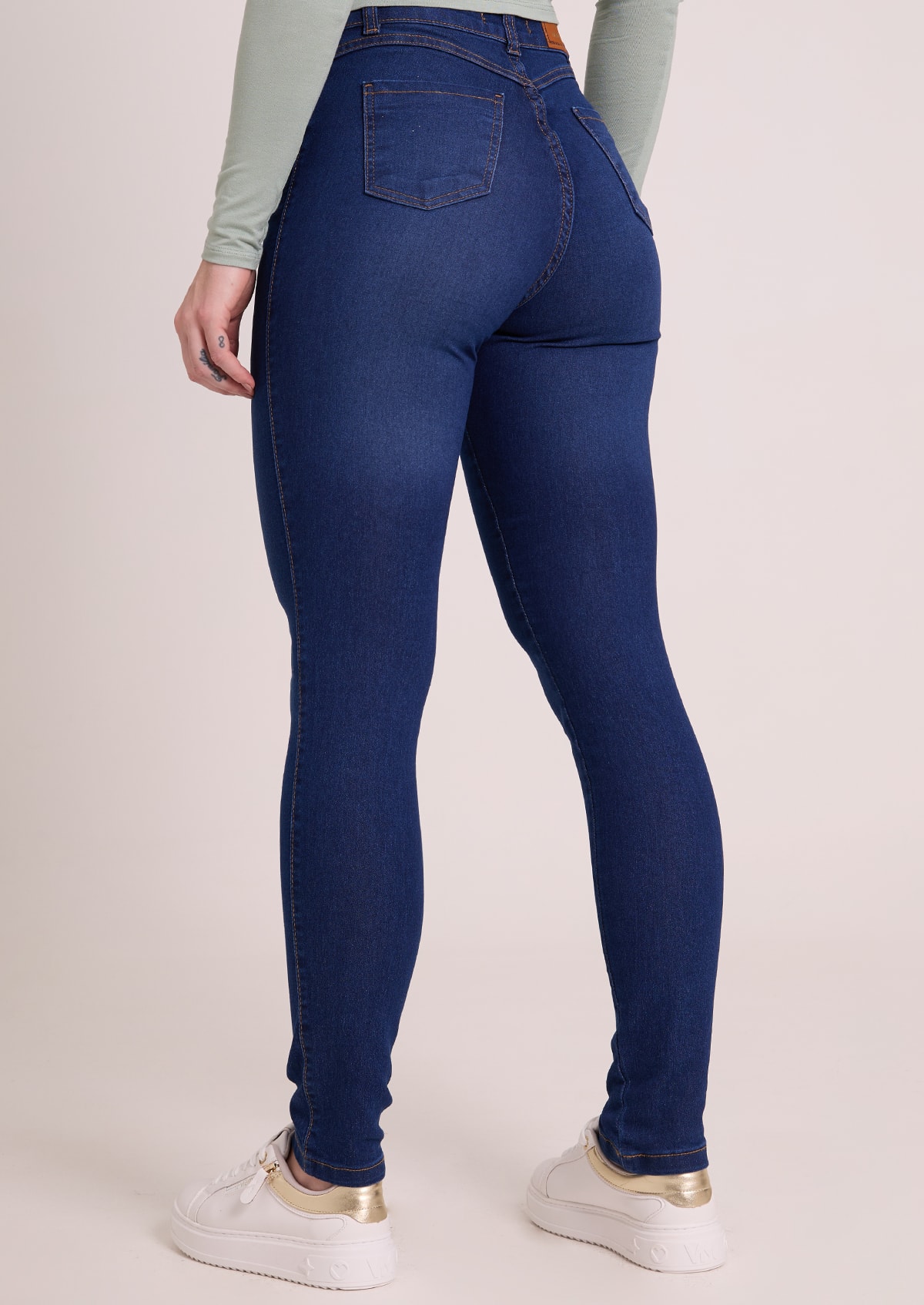 image_89497019-0bca-4a54-9c7d-b43b5c9c857b