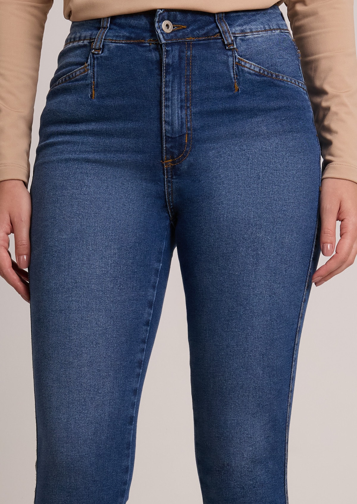 image_cd7abb3b-854e-4c3a-8dd6-2064c4b5b5e8