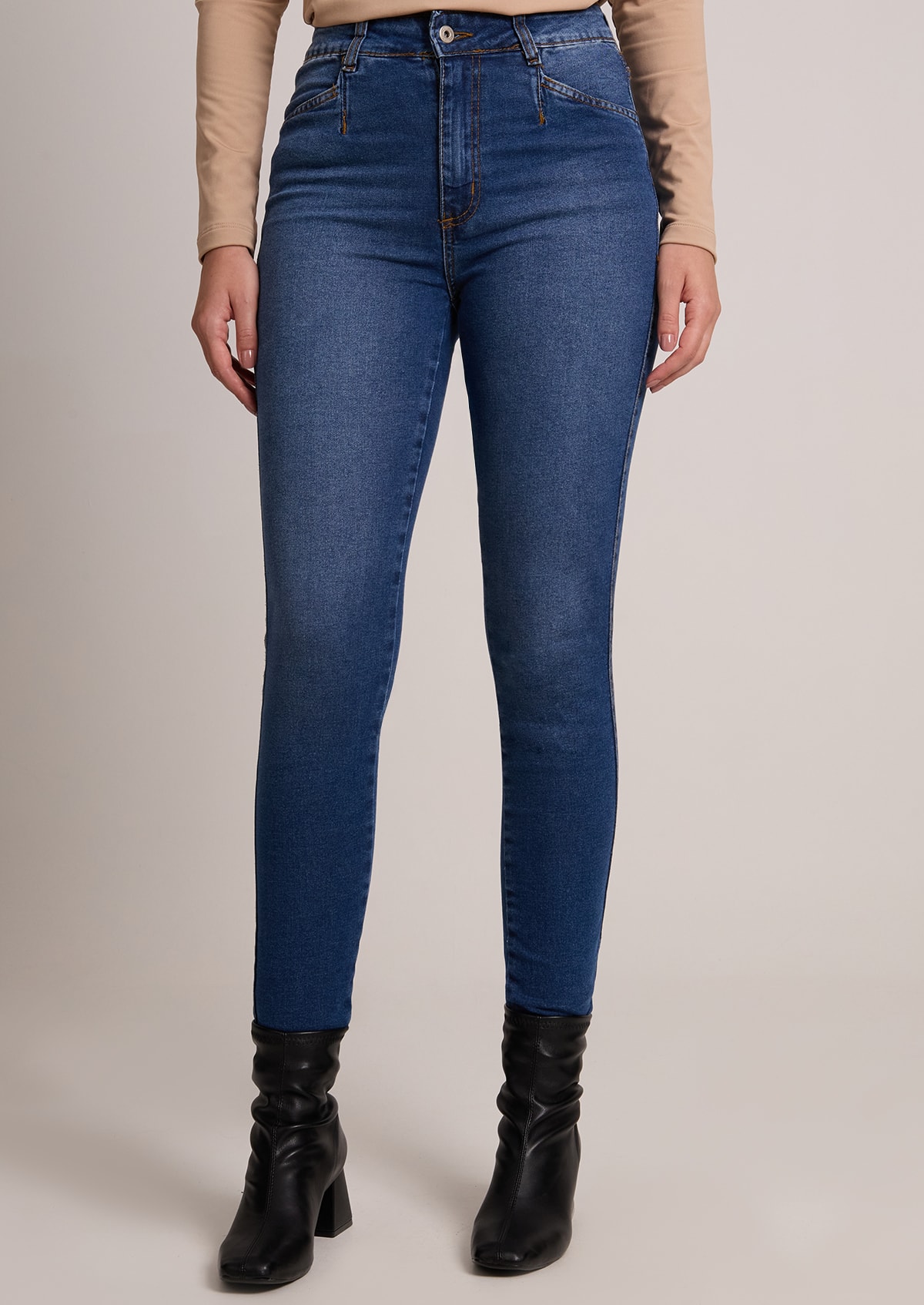 image_0f13d145-d408-49c4-9373-2cce33bfdad5