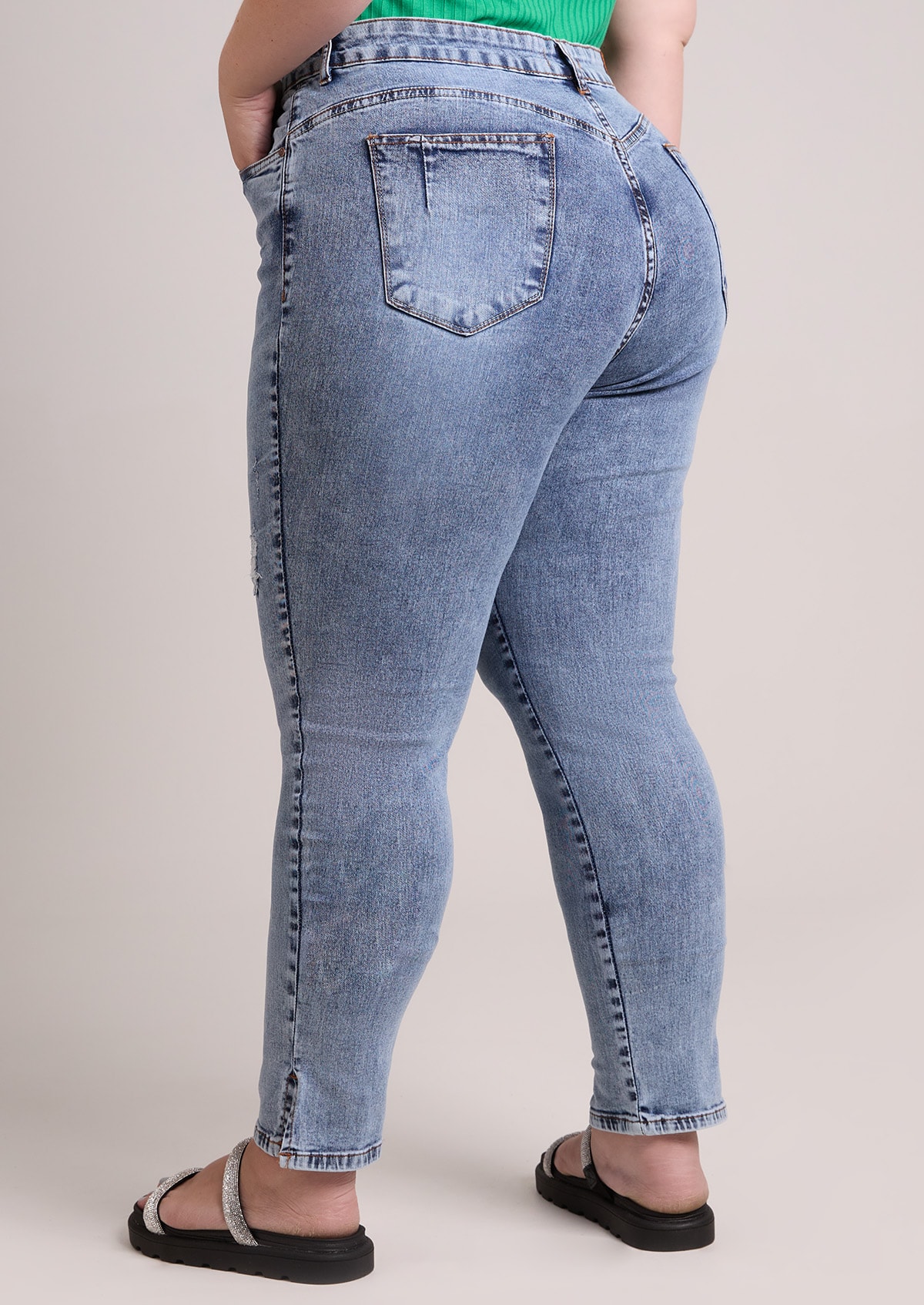 image_0daaaaab-910a-4430-a571-10bc4b60370d