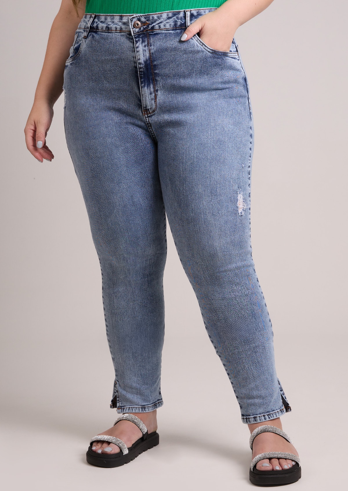 image_9f7dca1b-c86b-4a74-ac47-1a27a5f516e3