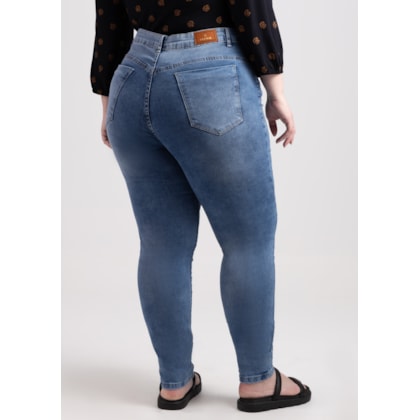 image_a0b57bd9-d747-4882-8a9f-cc5de823d01c