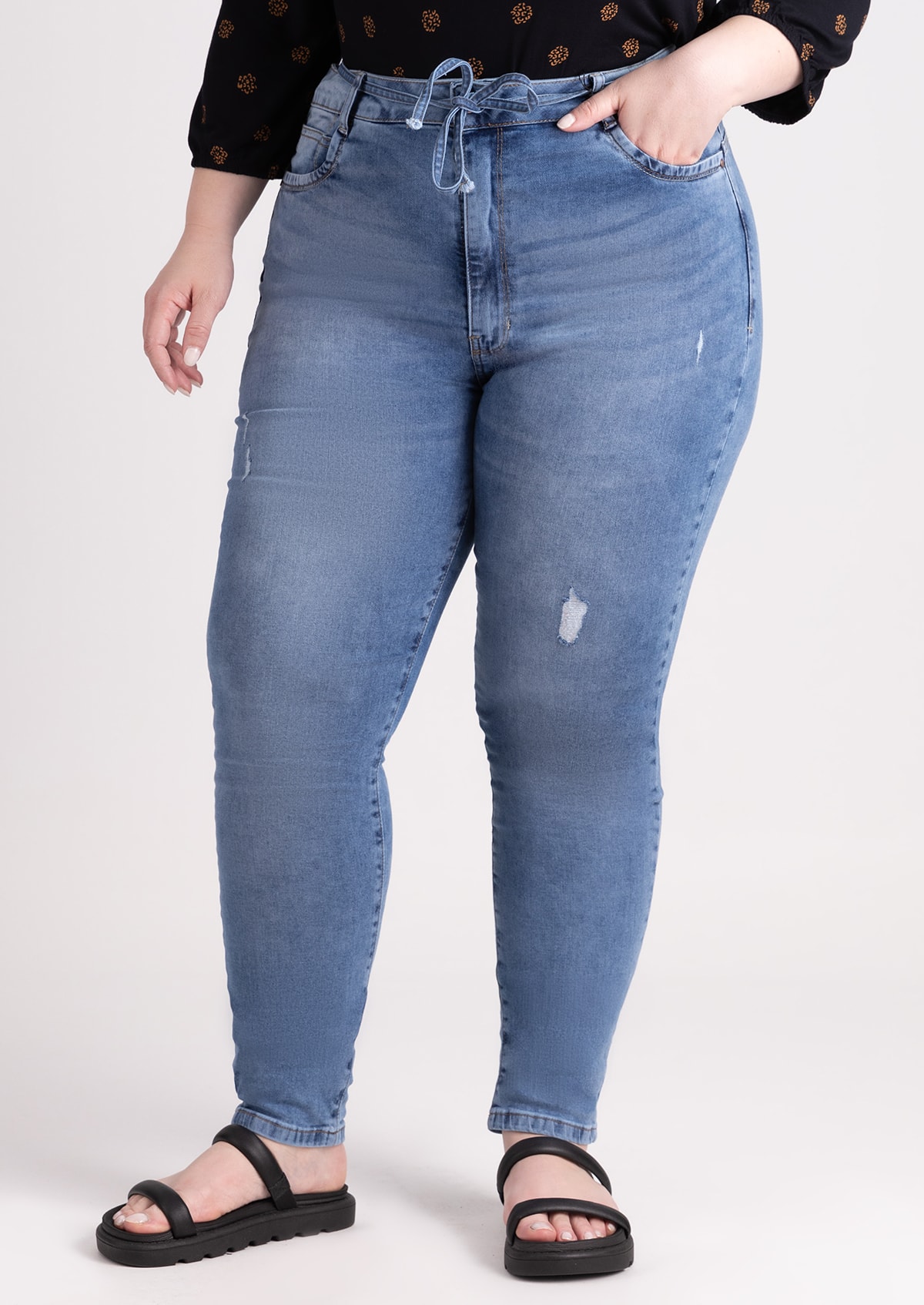 image_cdbcb7a2-7940-45f5-b4d7-6ff8ad5d730e