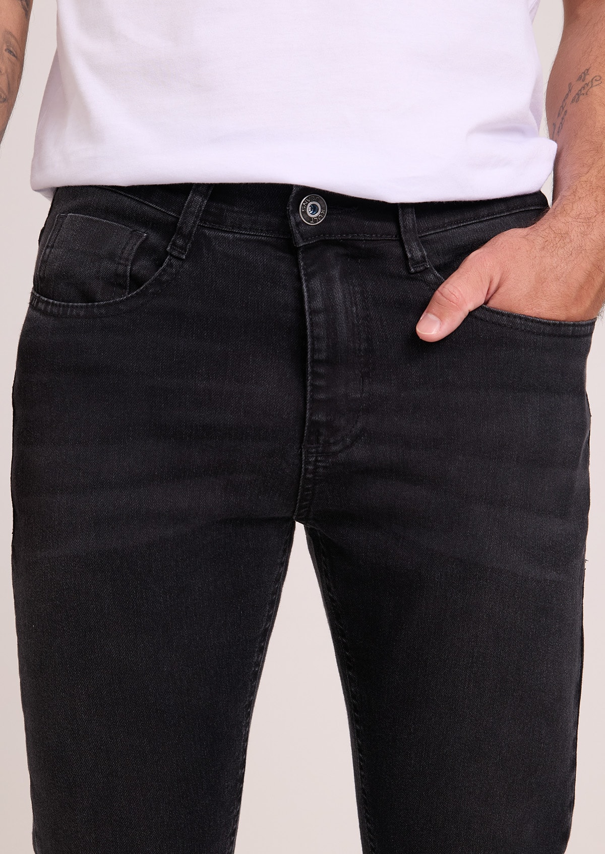 image_2b061101-81ae-453c-834b-2987c3305368