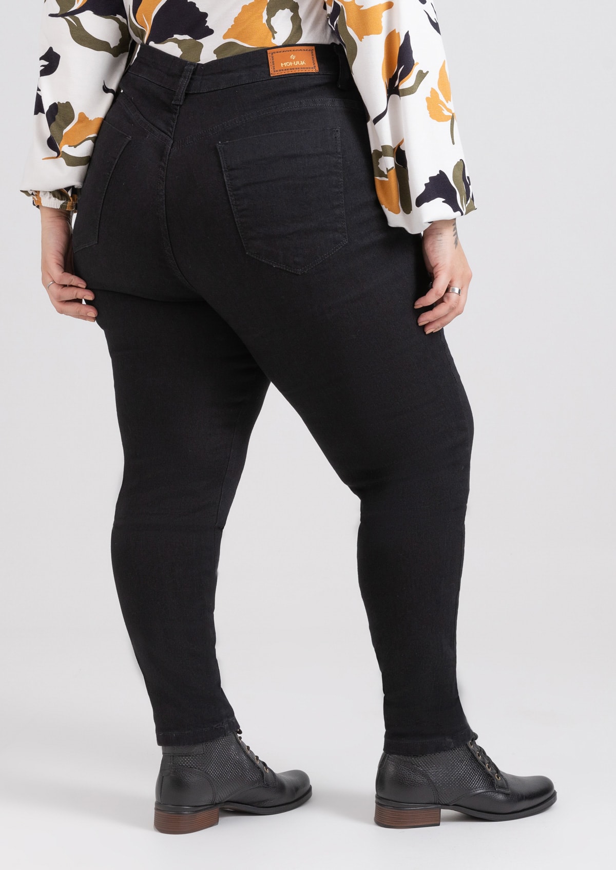 image_bdc5de4e-1afc-4d0d-a6b3-ebb07e6f2f65