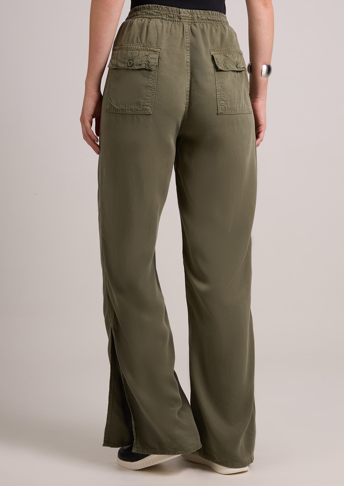 image_8d6515fc-9913-4976-b011-e98303fb660c