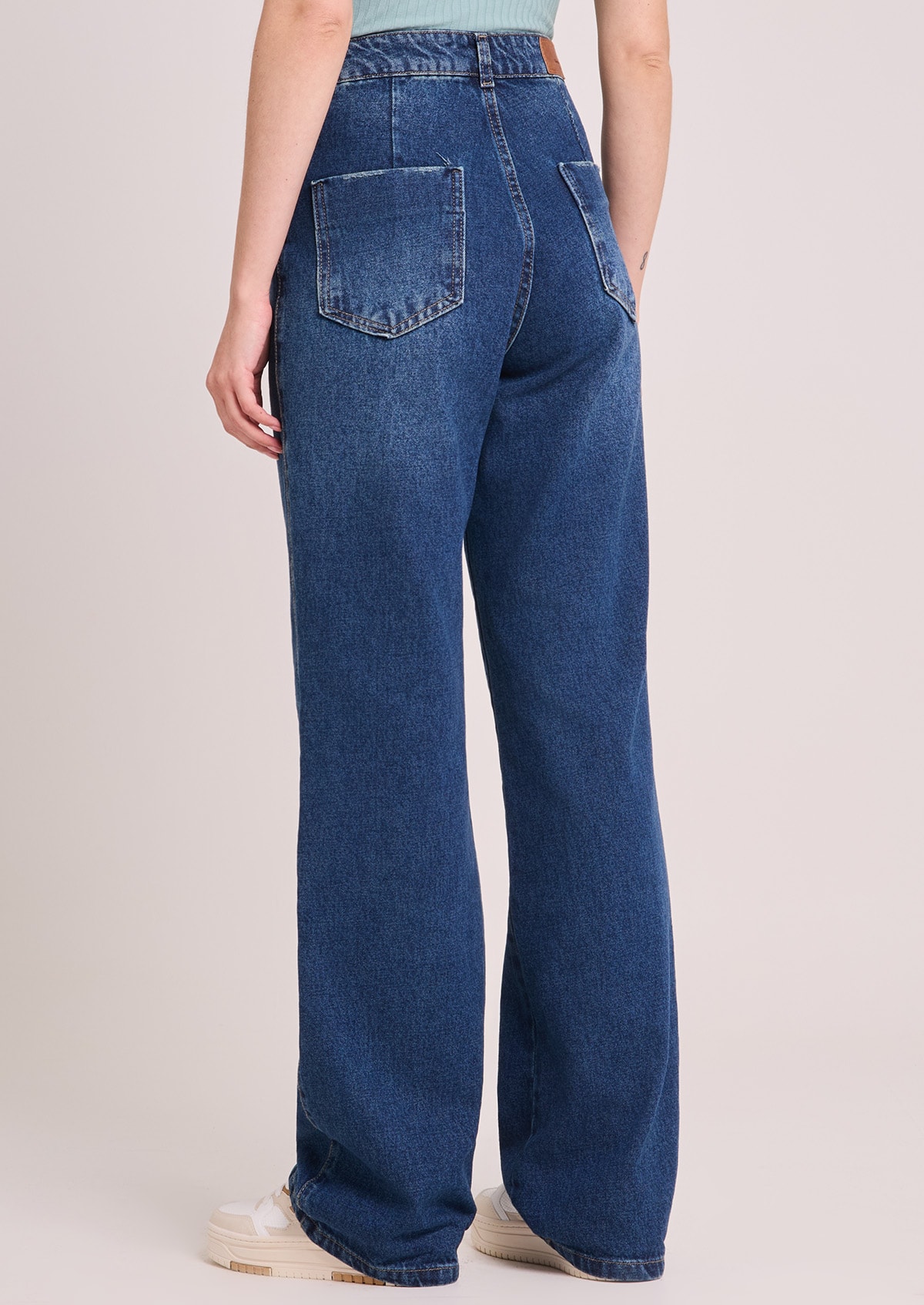 image_b2b8766c-6539-42dc-ae80-40ec81def250