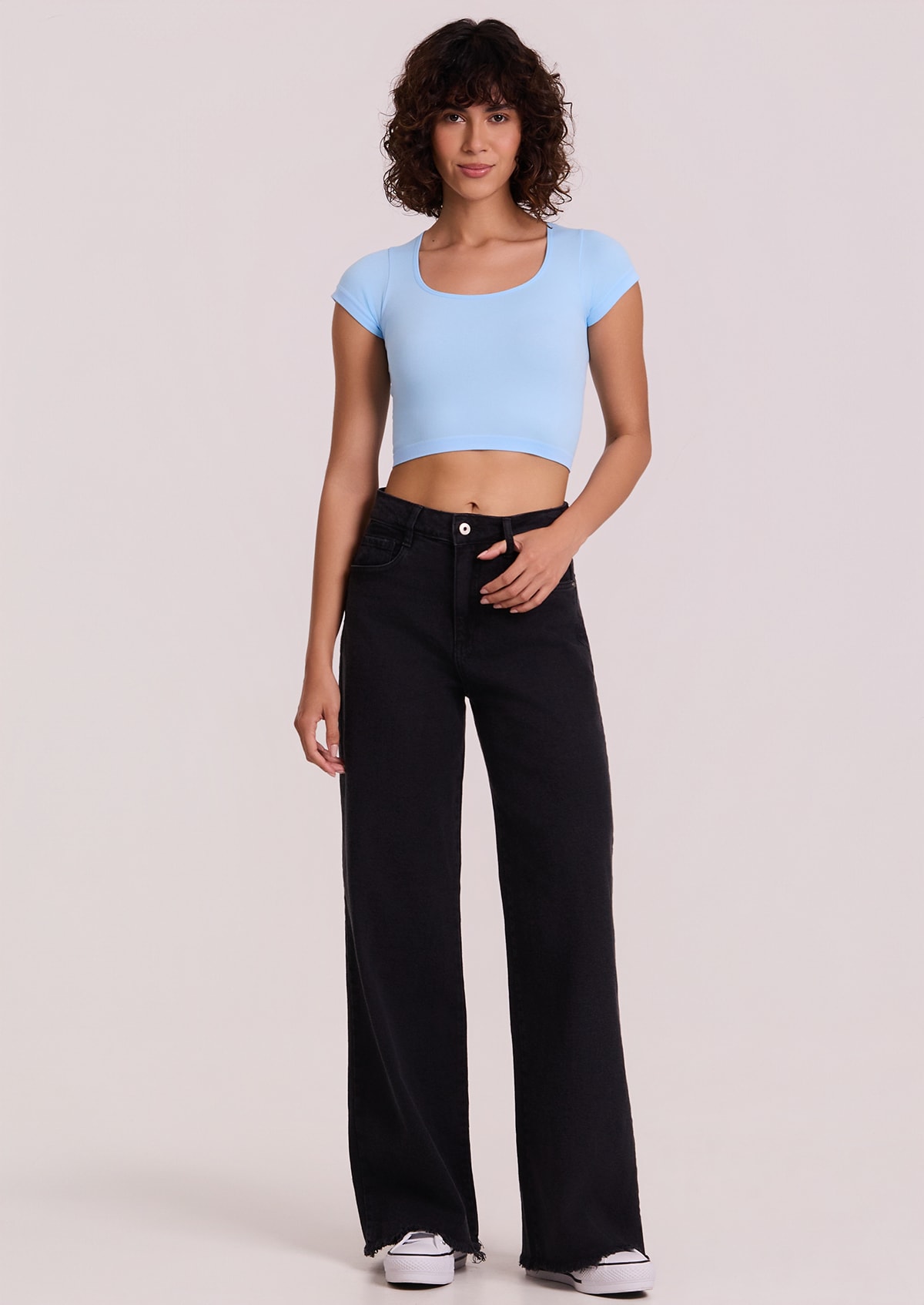 image_4b054db9-41e5-414a-9c33-6fe42b6debab