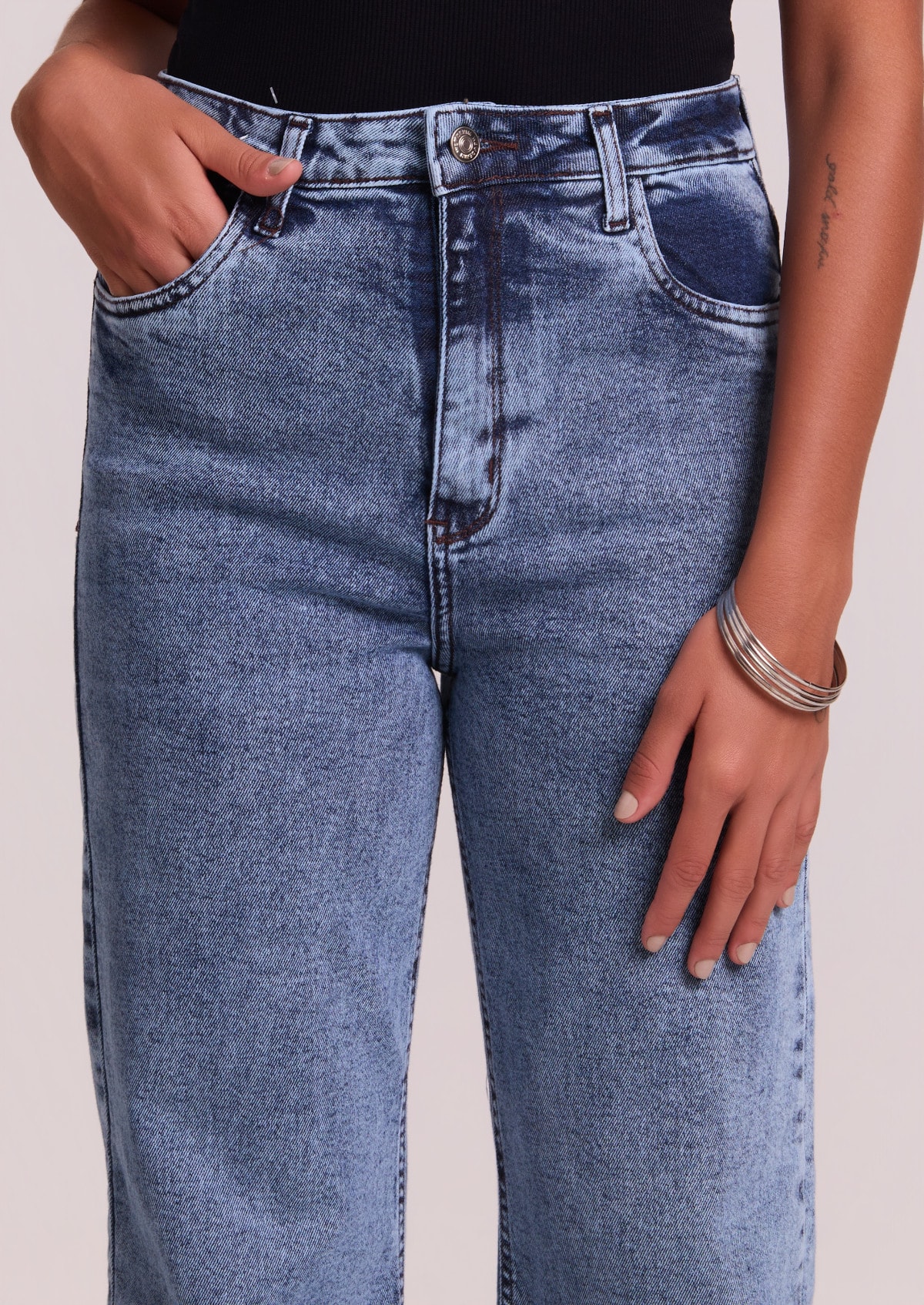 image_ffeb16fb-4701-4b42-8980-e1b7aea4aabf