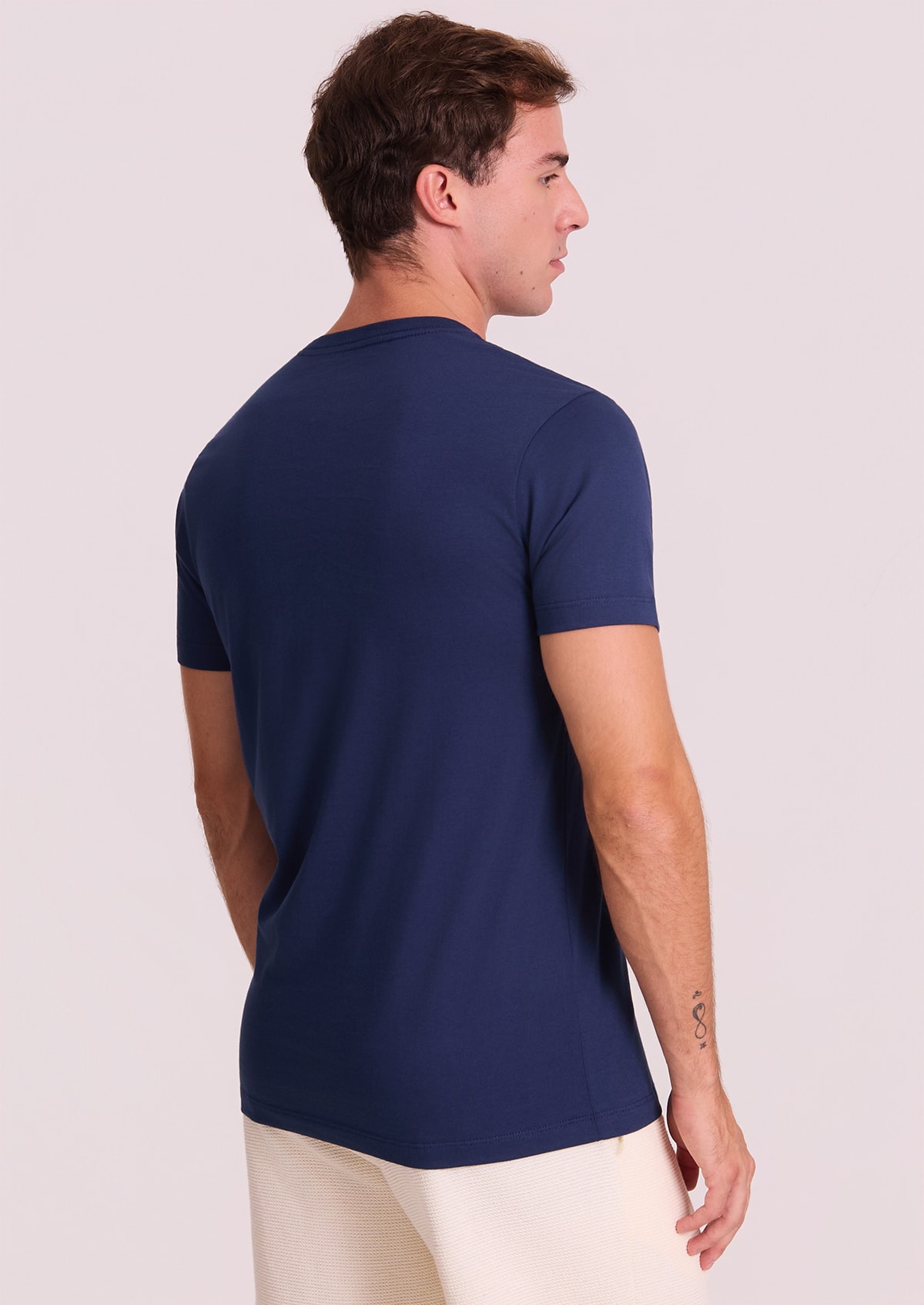 image_8b7a4ec7-f7a3-4d9d-af99-65e027b73cfa