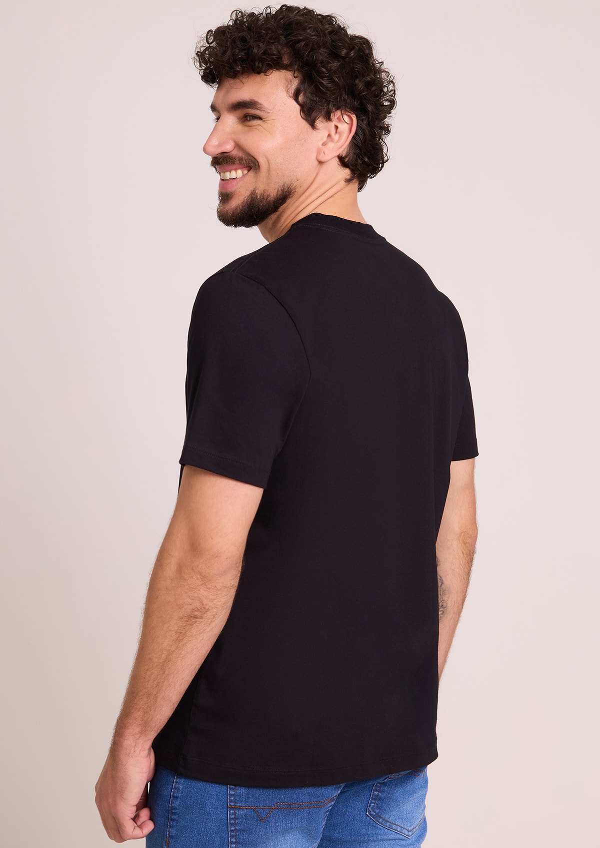 image_4a4a00b6-8823-45e2-b0b9-ecf9b8ea0c56