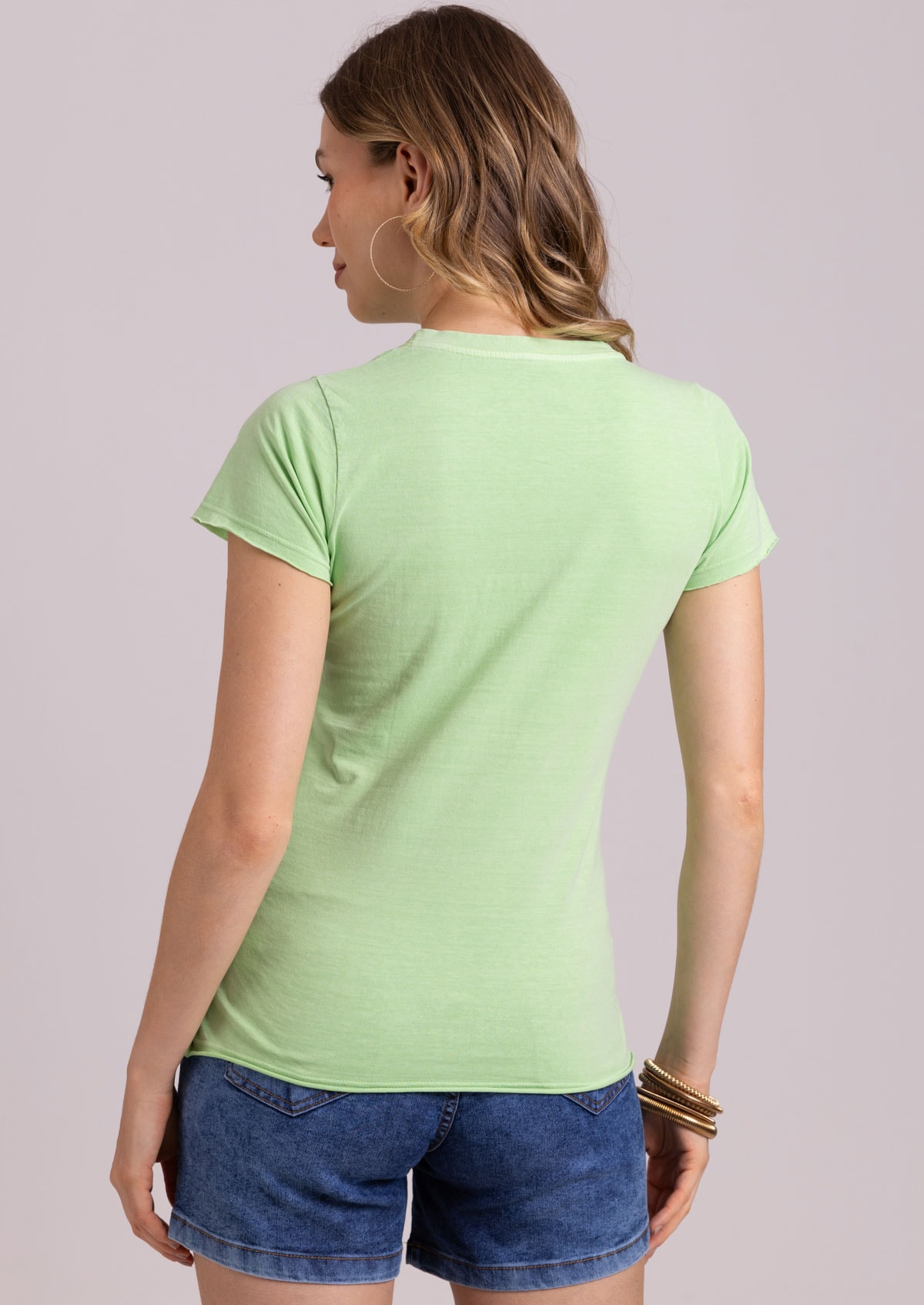 image_feced6e8-bb33-4c8a-b803-4c7d1d9abe47