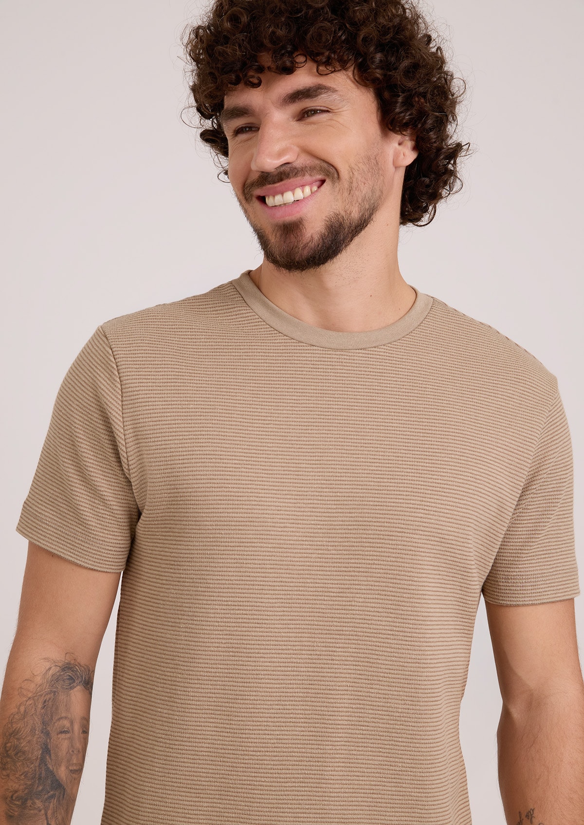 image_ea6adfc6-4d51-45f4-af69-80f9b6177735