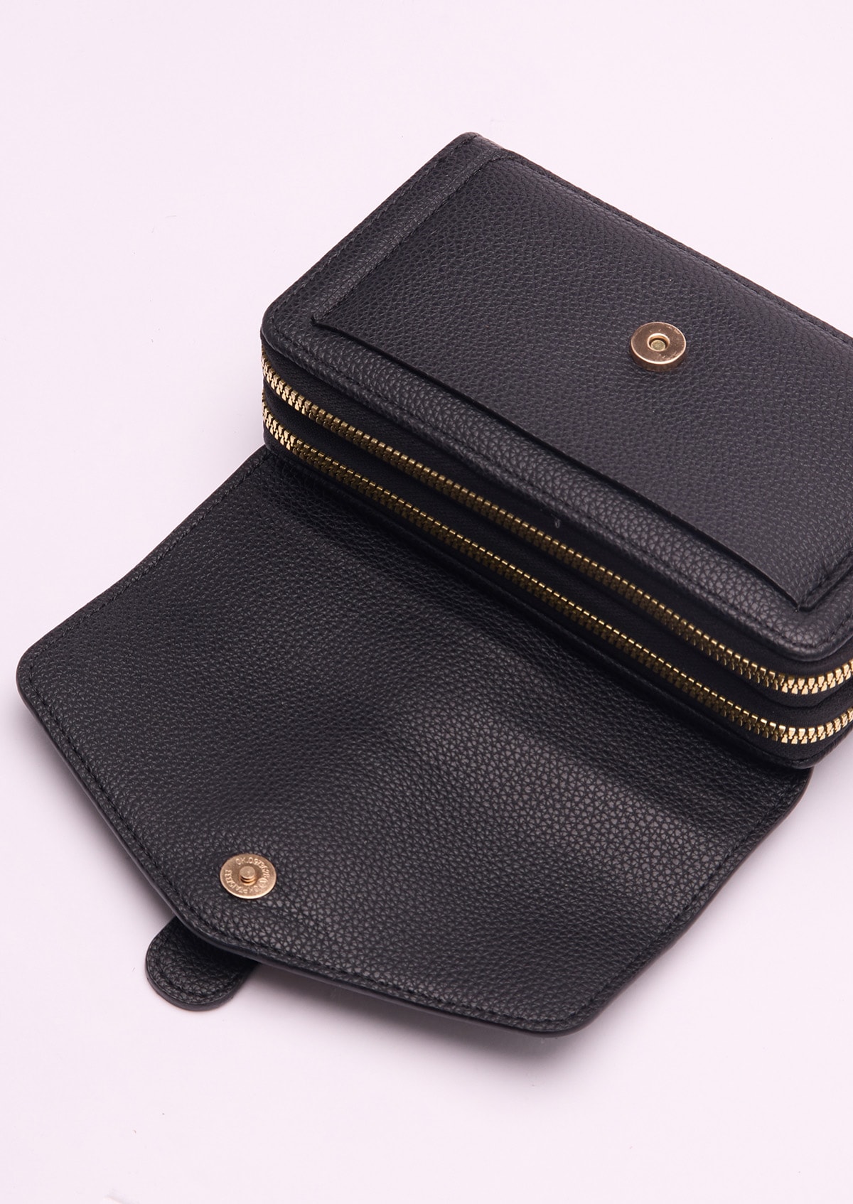 image_8d01b59f-2028-4867-af1d-45d6c2bc4d87