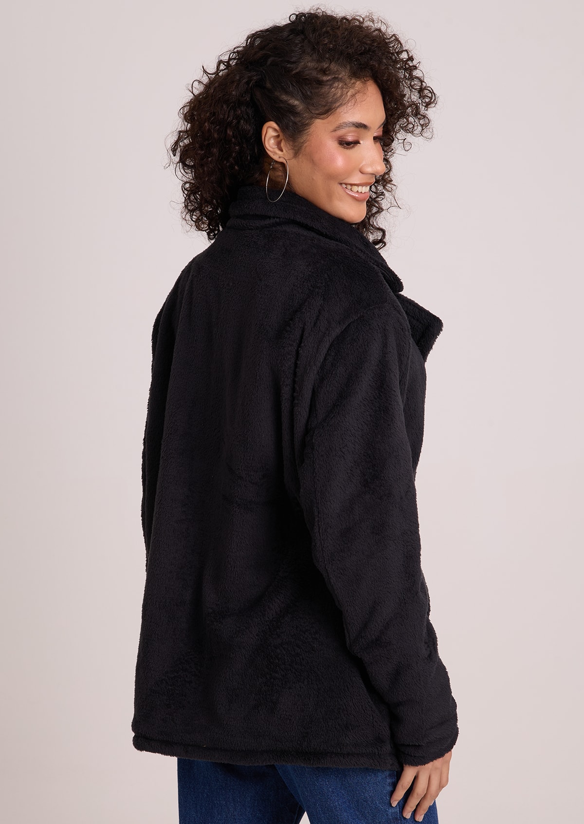 image_ff5ca9ff-8cfd-46e3-a8ac-f86c3c7bb856