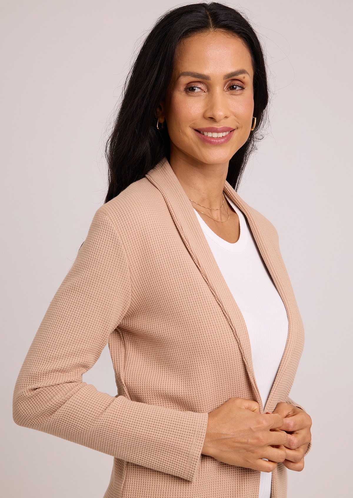 image_b98b561d-8008-4e34-bf49-1e1d420f1a6c