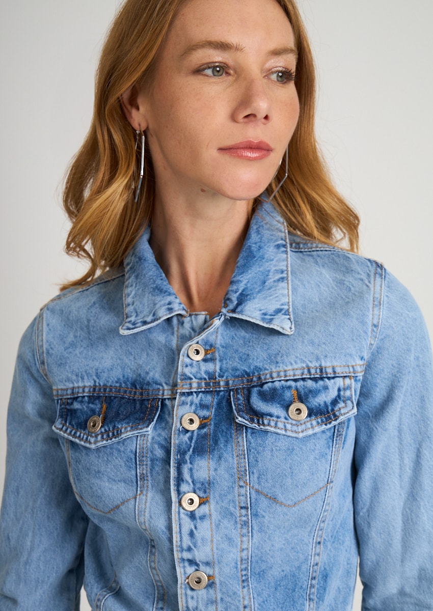 image_c984921b-ba81-4b03-b103-c20843be994c