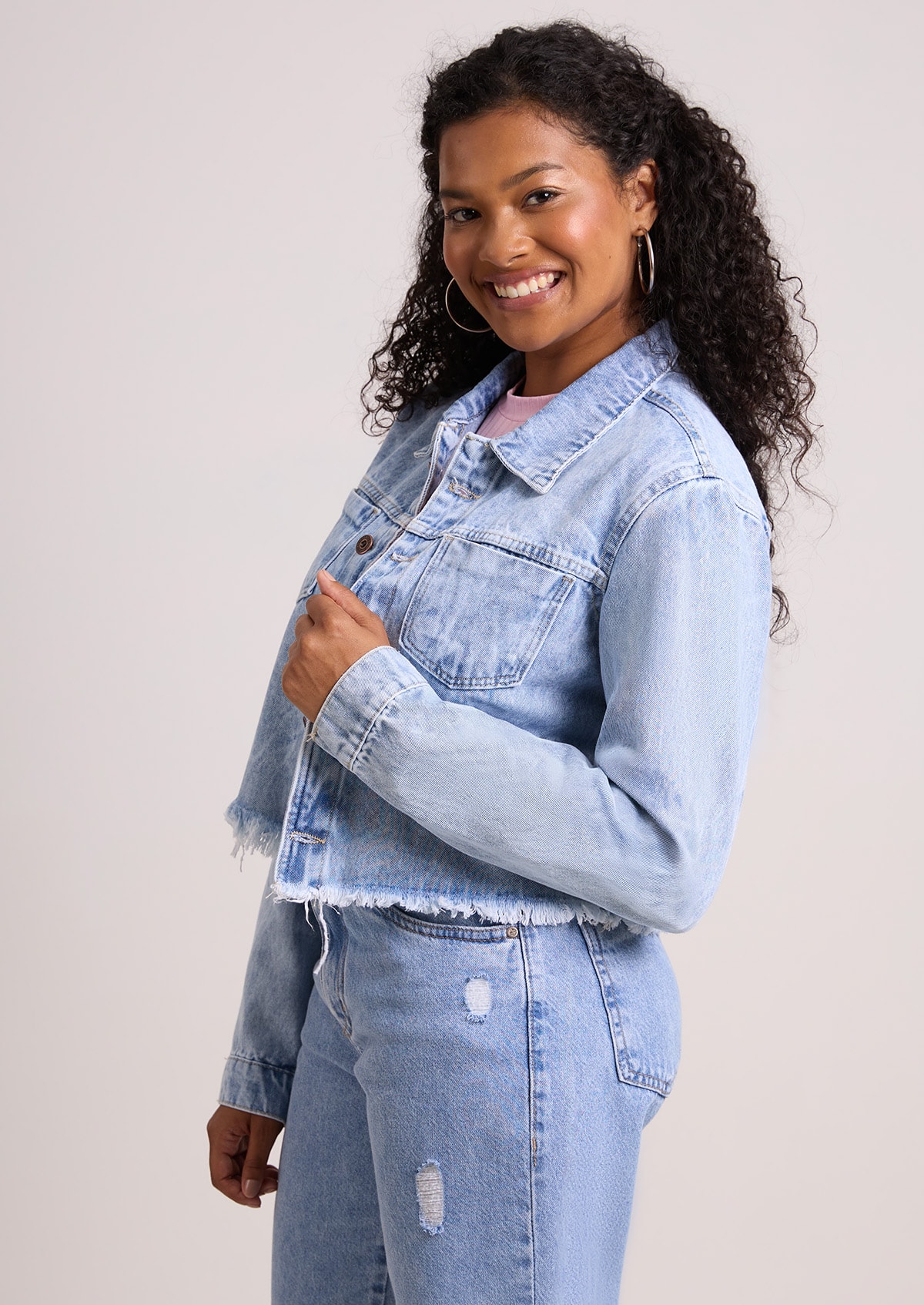 image_81fb8d28-c20a-441d-b21c-f540974432fd