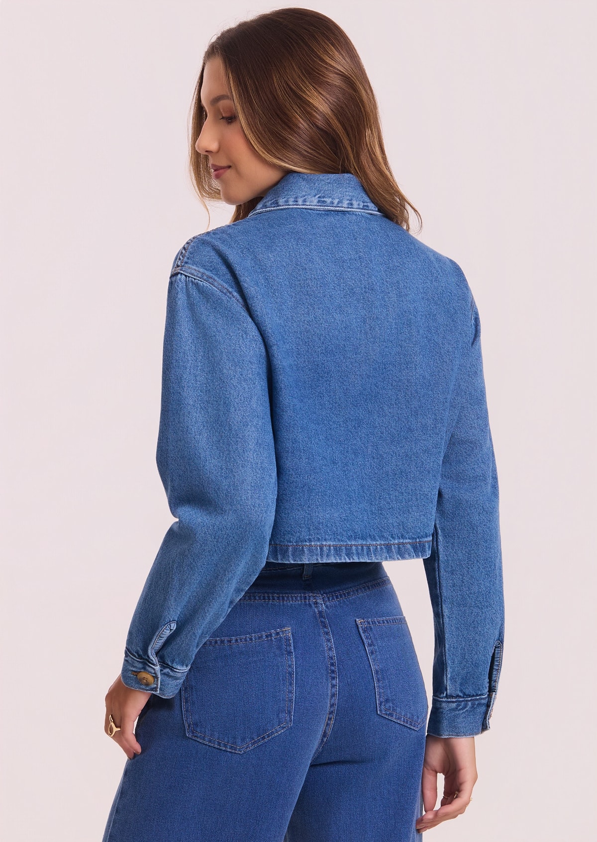 image_c1d63f0a-57af-46d6-b98d-9a4ac8e8b2c8