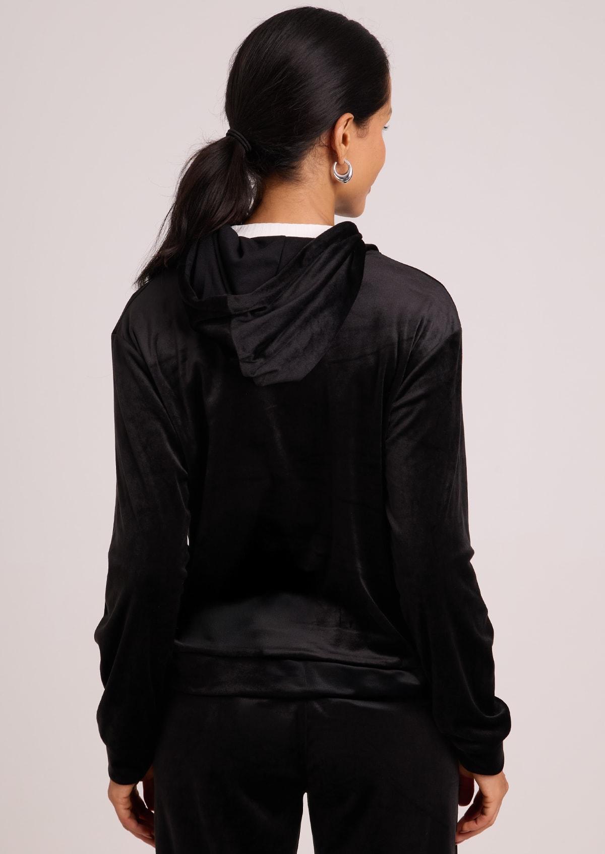 image_e81d03d9-6d98-46d5-98c8-42edcb9ac30e