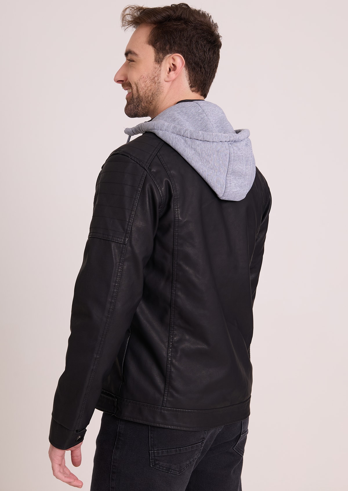 image_a4eb4b45-d7c2-47d7-9a37-691b1324a566