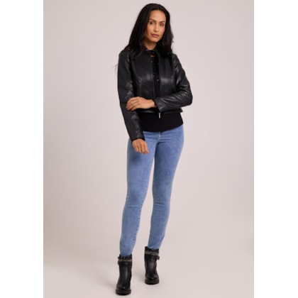 image_c800f13b-dcce-4af1-a98d-f47f38f6e765