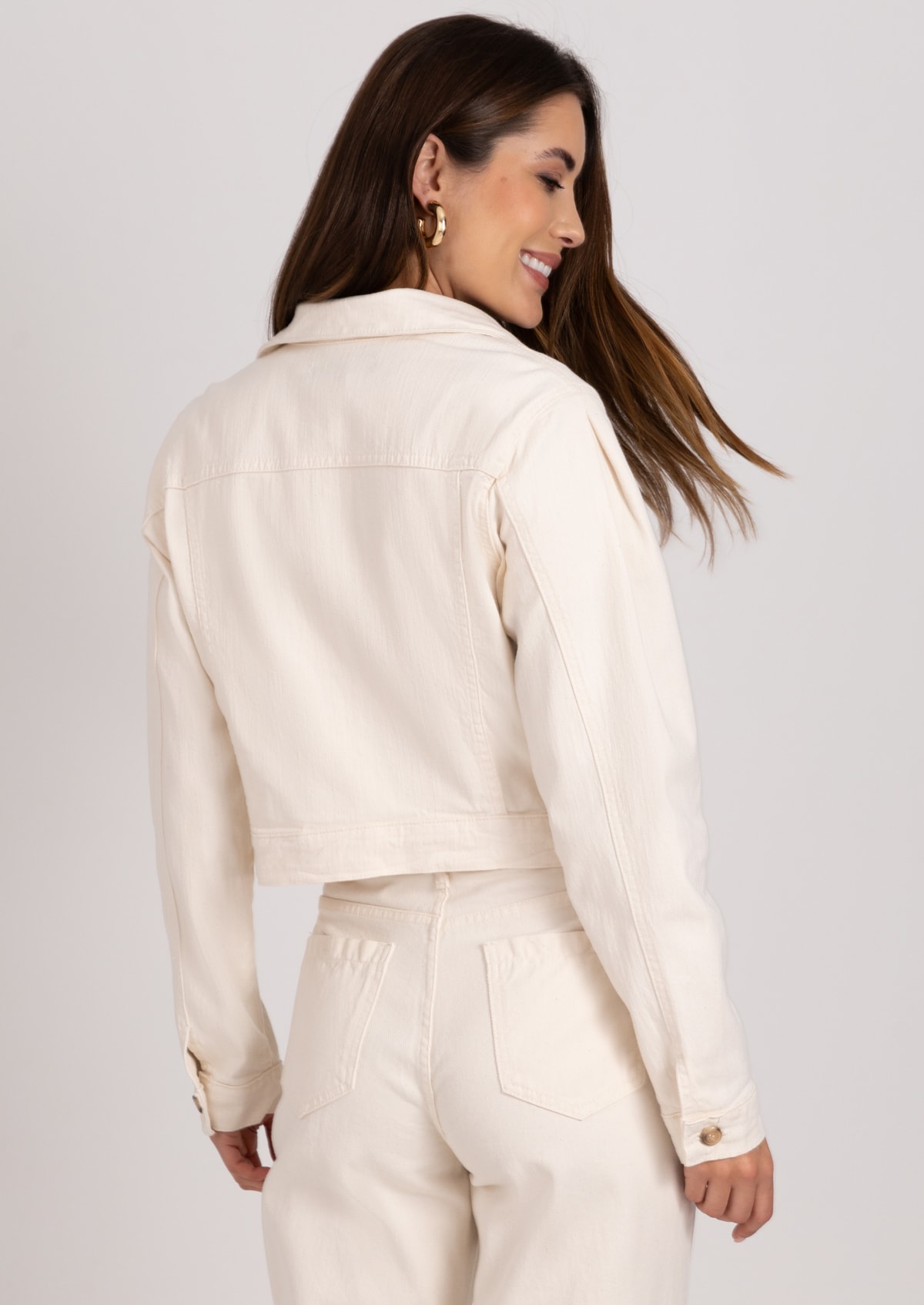 Jaqueta em Sarja Off-White com Bolso - Monjuá