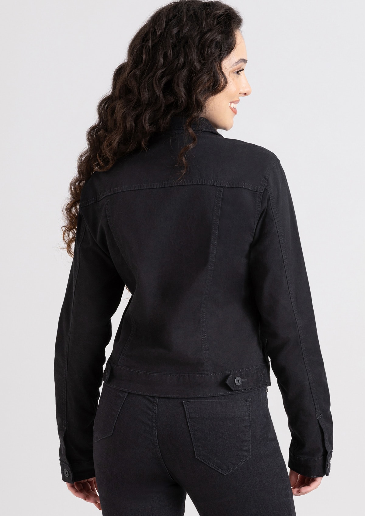 image_e350ebf7-9c80-44db-a31e-6ec12ade2979