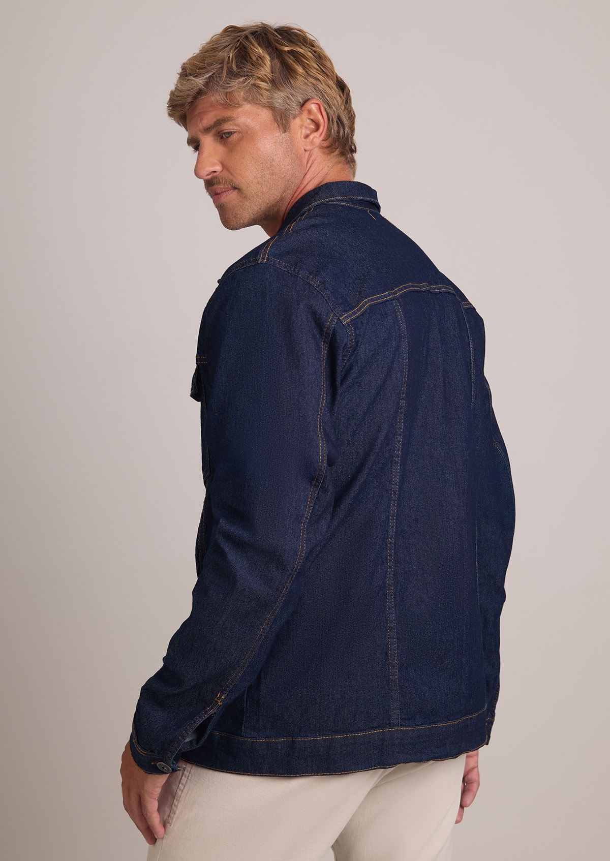 image_b165b859-9a80-4632-a383-fafe9aec65d0