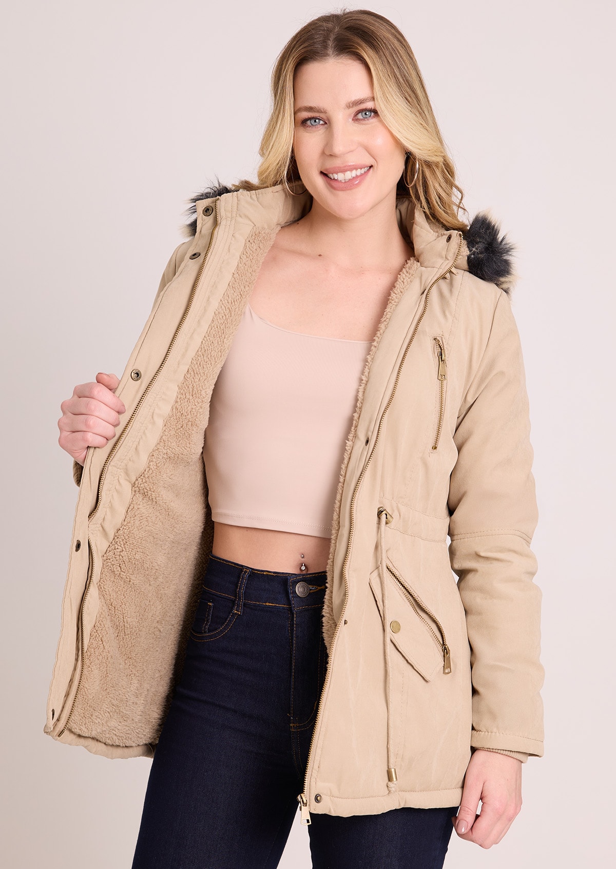 muta 【25AW】 BLISTER JACQUARD PARKA Jaqueta Parka Alongada Bege com Capuz Removível - Monjuá