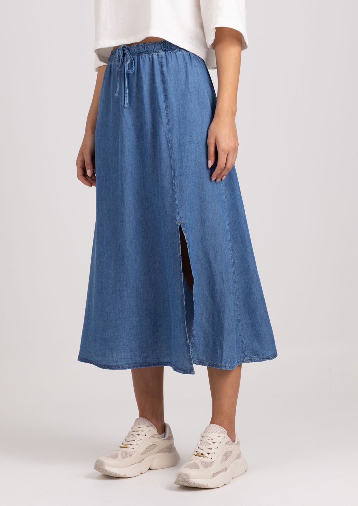 Saia Midi em Liocel Azul com Fenda - Monjuá