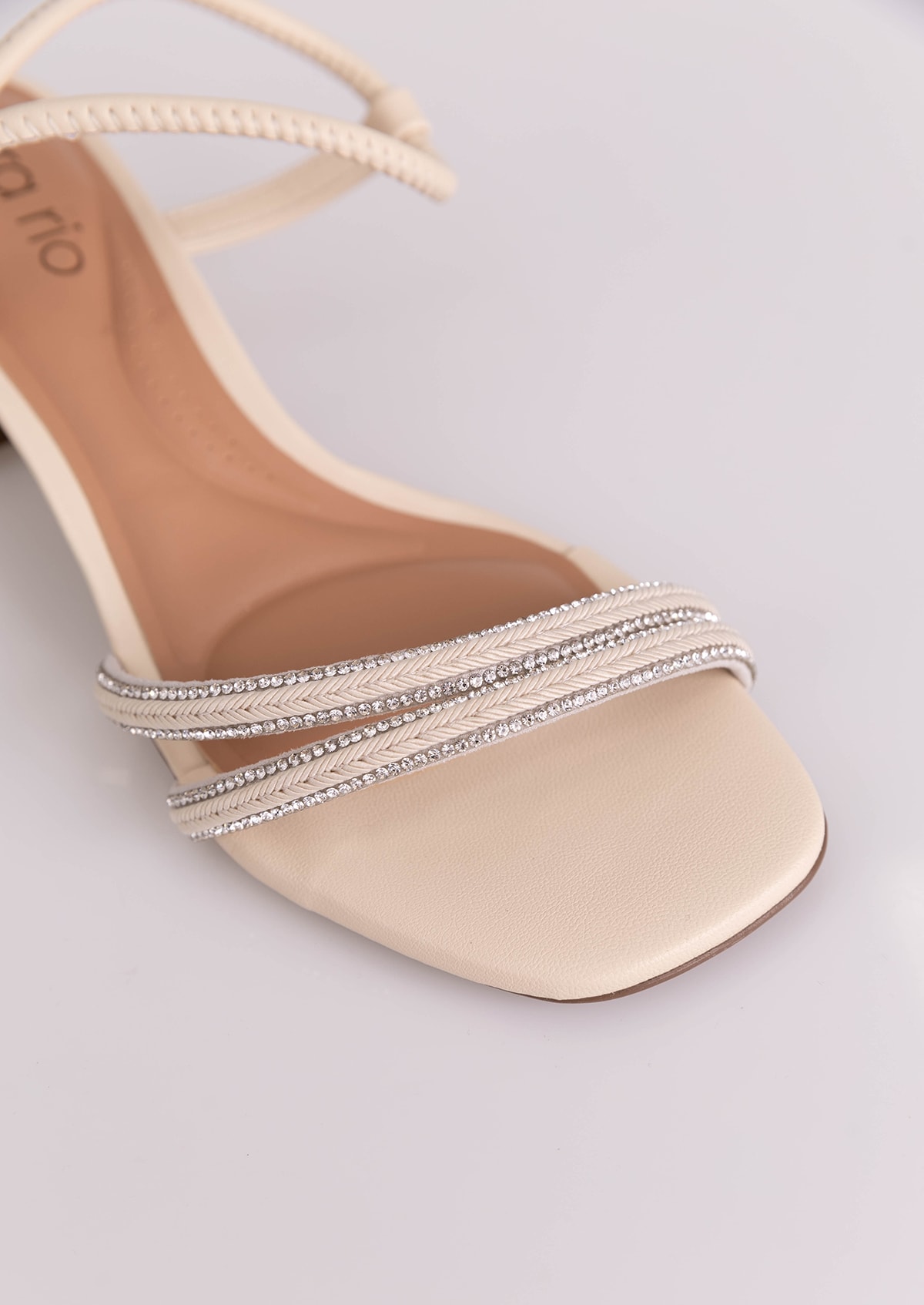 image_82d3a960-7b6f-48e4-b275-492a2c9b7c78