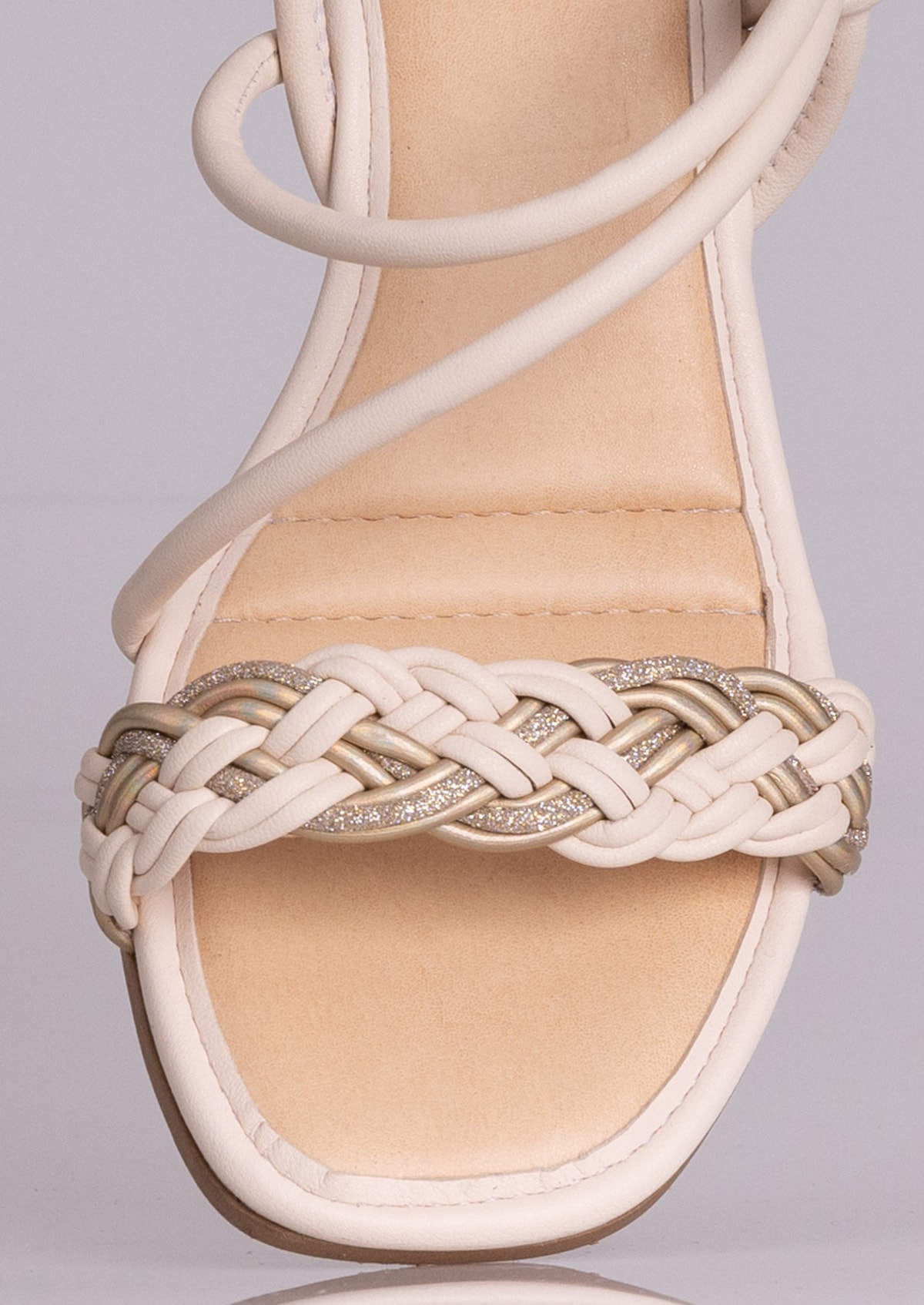 image_ee577cb7-ddac-46a4-ac12-9f8cbad69b22