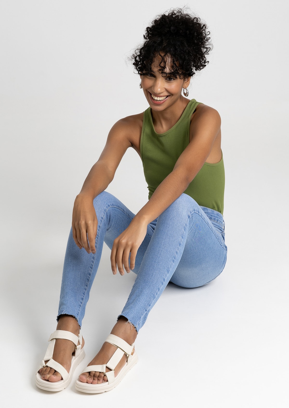 image_12f85b48-c01e-45c6-84f3-347cd519626e