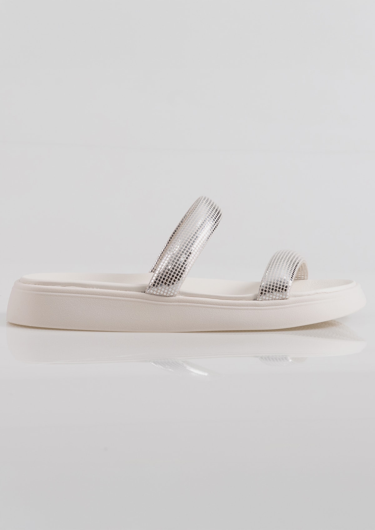 image_06a80686-e66b-48f0-81db-335d526fe789