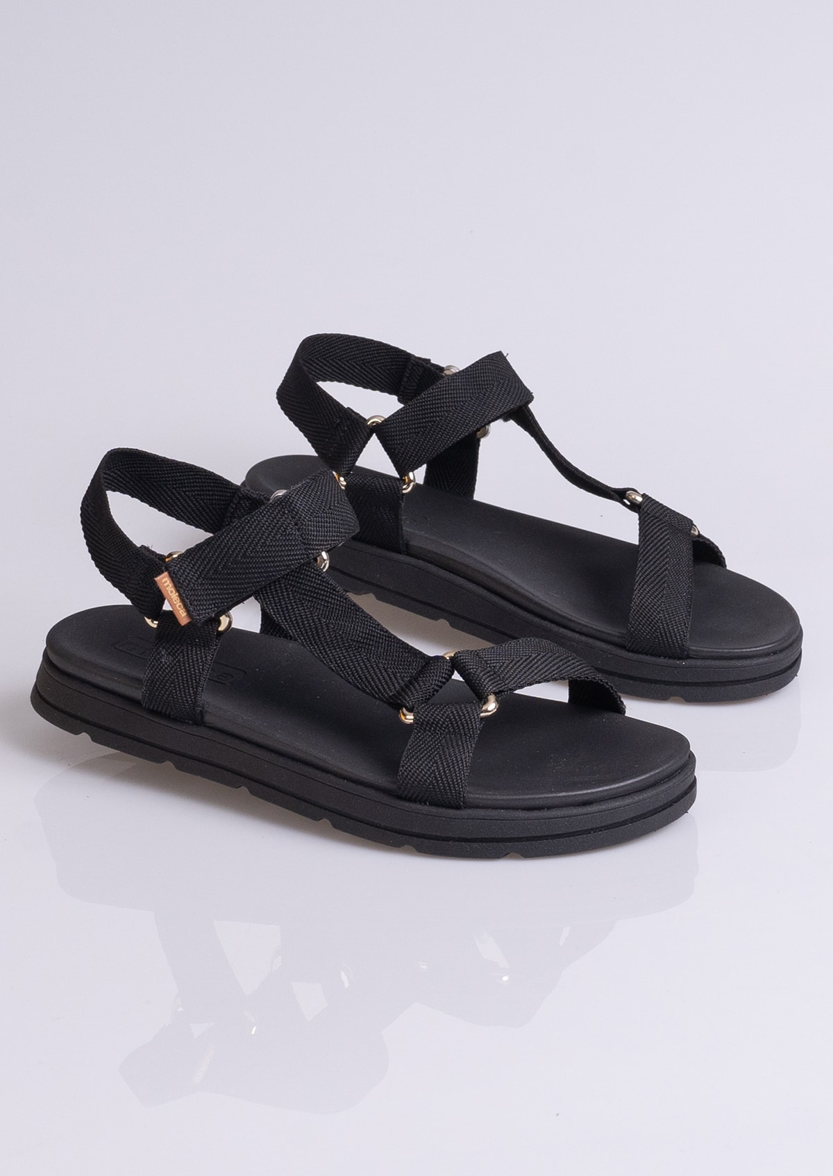 image_a92110c9-bbe8-4111-87cb-d1eb9c095325