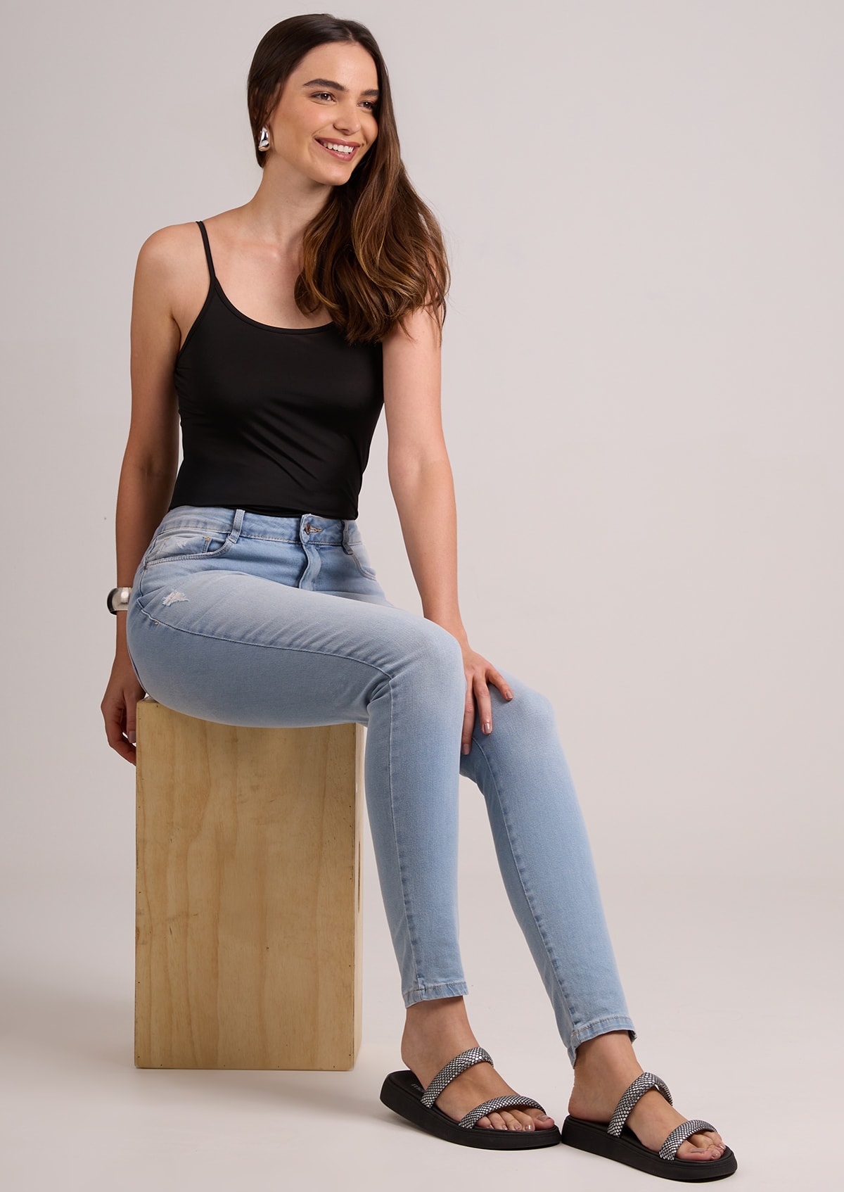 image_e775055e-7b0c-4916-9027-3ca33e14210e