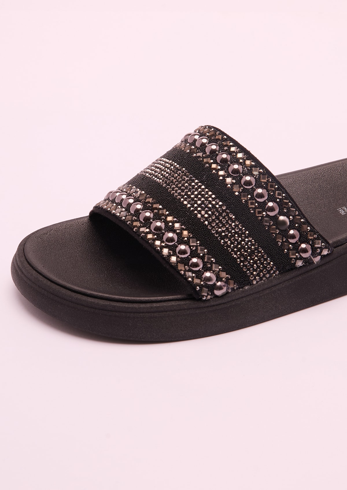 image_ecf3baba-5e73-4306-a543-54cd7a499f86