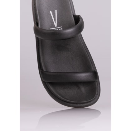 image_bf0b5afc-36a7-44e3-932a-83e5a8eb2289