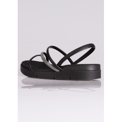 image_a5a63a85-0d6f-4144-ab4d-755e556a8cec