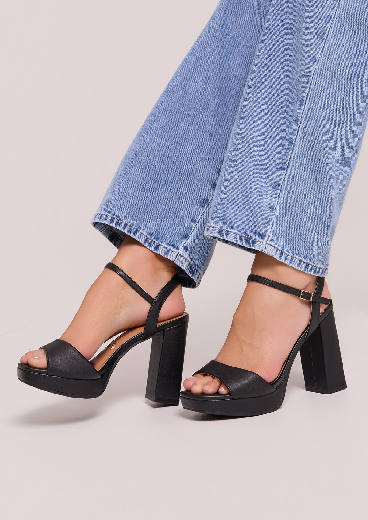 image_08b7e042-9bff-4d1f-a384-ad815785ca36